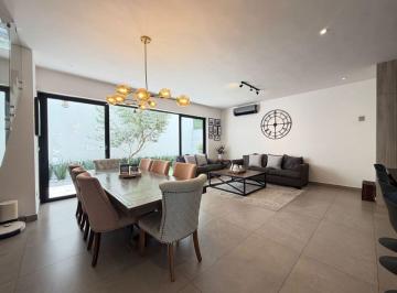 Casa de 3 habitaciones, García · Residencia Moderna en Cumbres Peninsula en Venta