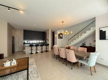 Casa de 3 habitaciones, García · Residencia Moderna en Cumbres Peninsula en Venta