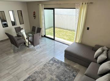 Casa de 3 habitaciones, Fortín · Casa en Venta en Fracc. Santa María