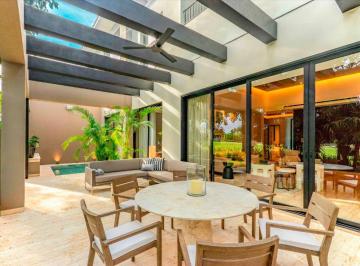 Casa de 2 habitaciones, Mérida · Casa en Renta en Amanhá | 2 Recámaras + Alberca + Rooftop | $70,000