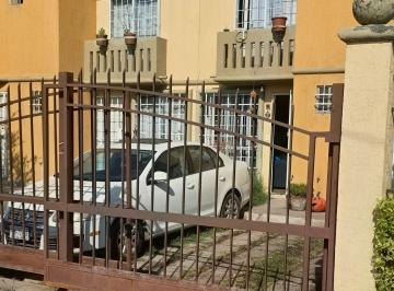 Casa de 2 habitaciones, Tultepec · Casa en El Dorado Tultepec con Amplio Excedente Trasero