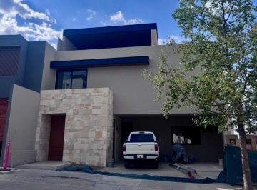 Casa de 4 habitaciones, San Luis Potosí · Lomas del Pedregal 4 Recámaras, 1 de Ellas en Planta Baja