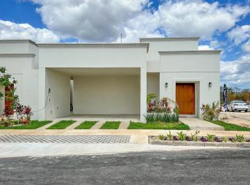 Casa · 226m² · 3 Recámaras · 2 Estacionamientos · Casa en Venta 3 Recamaras 1 Nivel en Conkal, Mérida, Yucatán