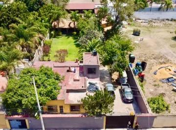 Rancho de 3 habitaciones, Tlajomulco de Zúñiga · Casa de Campo en Venta en Los Gavilanes, Tlajomulco