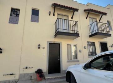 Casa de 3 habitaciones, Tlajomulco de Zúñiga · Casa en Renta en Residencial Alta California