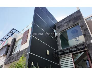 Fachada · Casa en Venta Parque Yucatán Lomas de Angelópolis
