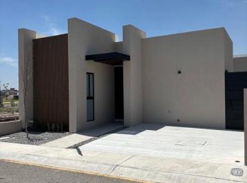 Casa de 3 habitaciones, El Marqués · Comodidad Total en un Solo Nivel - Rodanta