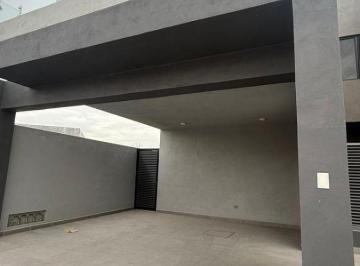 Casa de 4 habitaciones, Saltillo · Casa en Cartagena | Venta & Renta