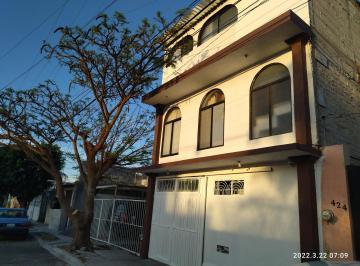 Casa de 1 habitación, Querétaro · Recamaras Amuebladas con Baño Particular Para Estudiante o Profesionista