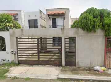 Casa de 3 habitaciones, Solidaridad · Venta de Casa en Quintana Roo - Playa del Carmen - Santa Fe