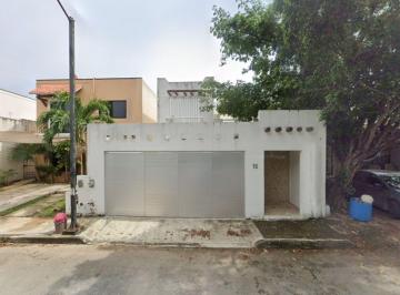 Casa de 4 habitaciones, Solidaridad · Venta de Casa en Quintana Roo - Playa del Carmen - Santa Fe