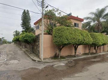 Casa de 5 habitaciones, Cuernavaca · Venta de Casa en Morelos - Cuernavaca - Jardines Las Delicias