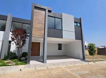 Casa · 156m² · 3 Recámaras · 2 Estacionamientos · Casa en Venta La Vid Residencial, Cuautlancingo.