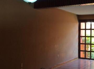 Casa en Renta de 4 habitaciones  · Fracc Villas del Río Lerma Celaya Se Renta Amplia Casa