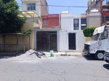 Casa de 2 habitaciones, Ixtapaluca · Casa en Venta - Excelente Ubicación Los Héroes Ixtapaluca