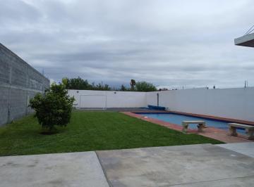 Quinta , General Zuazua · Quinta con Alberca en Los Portales, Zuazua, N. L. — ¡Tu Escape Perfecto!