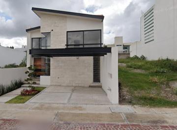Casa de 4 habitaciones, Querétaro · Venta de Casa en Cumbres del Lago, Juriquilla, Queretaro.
