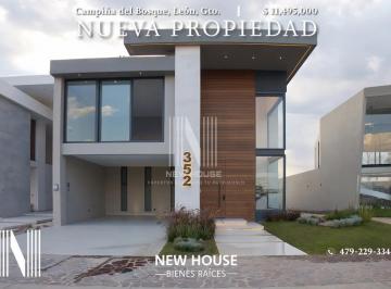 1 · Estrena Residencia de Lujo con Doble Altura Frente a Casa Club