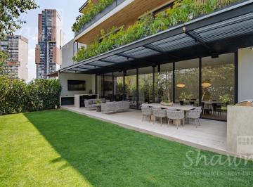Casa · 983m² · 3 Recámaras · 4 Estacionamientos · Residencia Contemporánea con Jardín Privado y Simulador de Golf | La Vista, Bosque Real