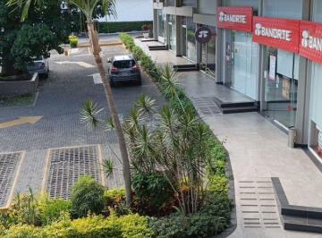 Local comercial , Cuernavaca · Locales en Renta en La Hermosa Plaza Platino