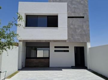 Casa de 3 habitaciones, León · Casa en Venta Mayorca Residencial Leon Guanajuato