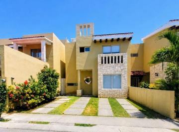 Casa · 187m² · 4 Recámaras · 2 Estacionamientos · Casa en Venta, 4 Recámaras, Family Room, Residencial Alegranza, Playa del Carmen.