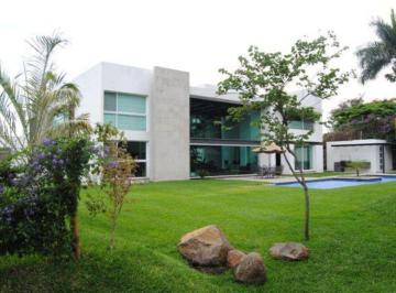 Casa · 436m² · 4 Recámaras · 6 Estacionamientos · Casa en Fraccionamiento en Ahuatepec Cuernavaca - Maz - 2677 - Fr