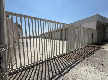 Bodega comercial , León · Bodega Comercial de 5557 m² en Renta en León