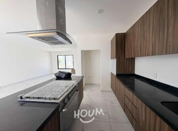 Casa · 60m² · 3 Recámaras · 2 Estacionamientos · Casa en Las Águilas con 3 Recámaras, Id:.
