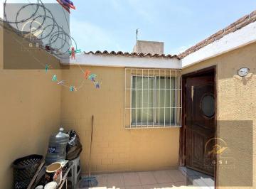 Casa · 55m² · 2 Recámaras · 1 Estacionamiento · Casa en La Loma