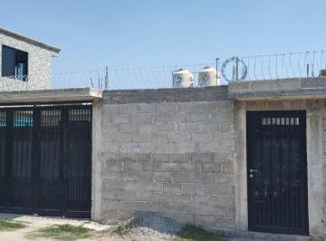Casa de 3 habitaciones, Coyotepec · Venta de Amplia Casa