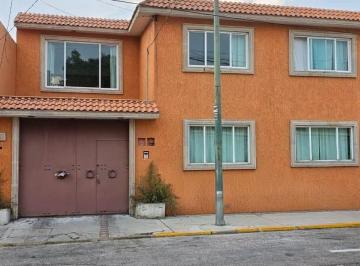 Casa de 3 habitaciones, Gustavo A. Madero · Casa en Lindavista: Ubicación y Calidad de Vida