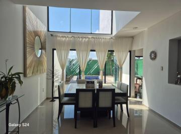 Casa de 3 habitaciones, Alvarado · Casa en Venta con Alberca Lomas Residencial La Riviera Veracruzana