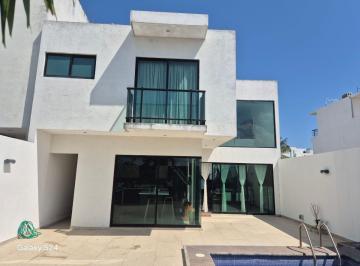 Casa de 3 habitaciones, Alvarado · Casa en Venta Lomas Residencial La Riviera Veracruzana con Alberca Patio Grande y Seguridada