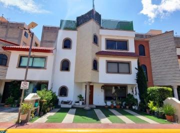 Casa en condominio de 5 habitaciones, Atizapán de Zaragoza · Casa en Venta en Fraccionamiento Paseo Real, Amplia, con Cisterna y Bodega