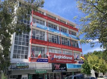 Oficina · Renta de Piso Para Oficinas