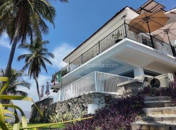 6f3ce35383e385f916bffd737175e0571ec895451497bc7c1aa1747211fa659c · Fabulosa Casa en Venta en La Punta, en Manzanillo