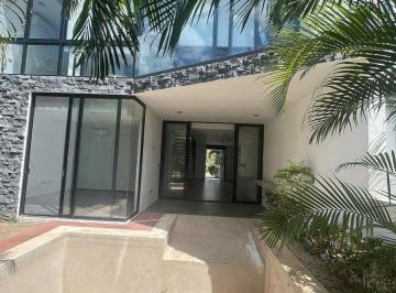 Casa · 199m² · 4 Recámaras · 2 Estacionamientos · Casa en Renta, Yucatán Tamanche, 4 Recámaras.
