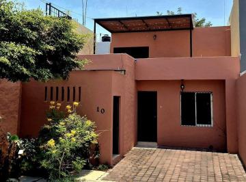 9607f1bbc5c56b7c324a561a286bab832f914465d2700648faaafdeff7445150 · Casa de 3 Recamaras (2 en Planta Baja) en Venta en Colima en Esmeralda