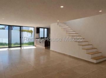 Casa en condominio de 3 habitaciones, Querétaro · Casa Amplia en Venta en Altos de Juriquilla en Querétaro, con Estudio Para Home Office