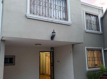Casa de 3 habitaciones, Saltillo · Casa Amueblada en Renta