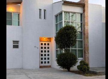 Casa de 3 habitaciones, Saltillo · Casa en Renta Fracc. Las Magnolias