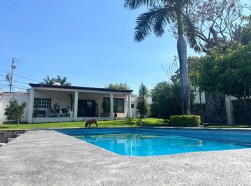 Casa de 3 habitaciones, Temixco · Casa en Renta Vacacional o Fines de Semana Para 10 Personas Pet Friendly