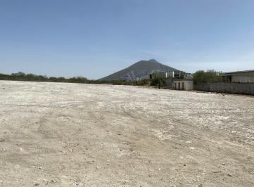 Terreno / Lote · 13000m² · 6 Estacionamientos · Apv Terreno Comercial o Industrial en Renta en Santa Catarina