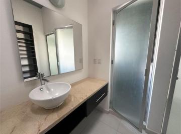Casa en Renta de 3 habitaciones Ciudad de Cancún · Casa en Renta Av Huayacan Residencial Arbolada
