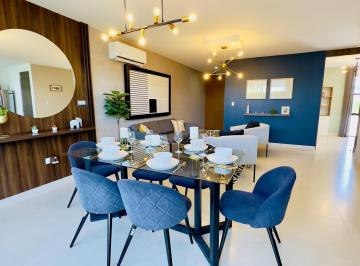 Casa · 149m² · 3 Recámaras · 2 Estacionamientos · Casa en Venta en Zibata con Recamara en Planta Baja