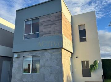 Casa · 75m² · 2 Recámaras · 2 Estacionamientos · Casa en Venta – Valencia Residencial Modelo Pino - El Marqués, Querétaro