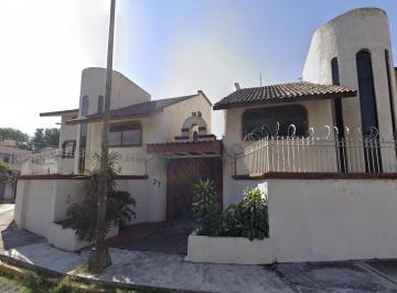 Casa en condominio de 3 habitaciones, Coyoacán · Casa en Venta en Paseos de Taxqueña, Coyoacán