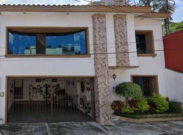 Casa de 4 habitaciones, Xalapa · Casa en Venta en Fraccionamiento Fuentes de Las Animas Xalapa Veracruz