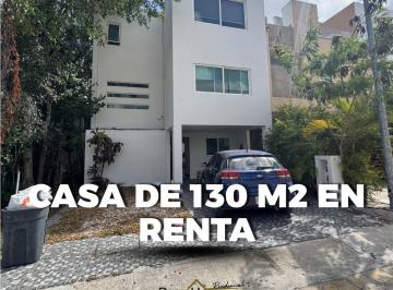 Casa · 130m² · 2 Recámaras · 2 Estacionamientos · Casa en Renta de 3 Niveles en Residencial Arbolada - Cancún
